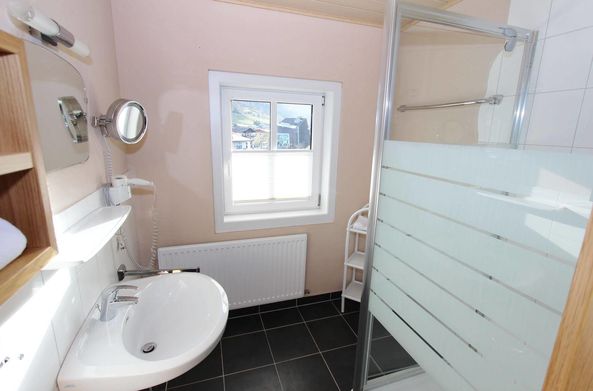 Apartment Margarethenstein Mit Privat Sauna Und Inklusive Zell Am See-Kaprun Sommerkarte Dış mekan fotoğraf
